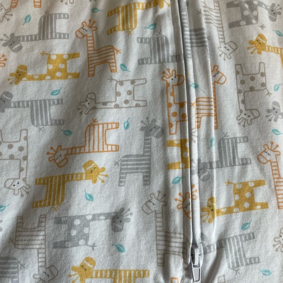 2 Baby Sleep Sacks with Zipper Closure - Picture 2 of 4